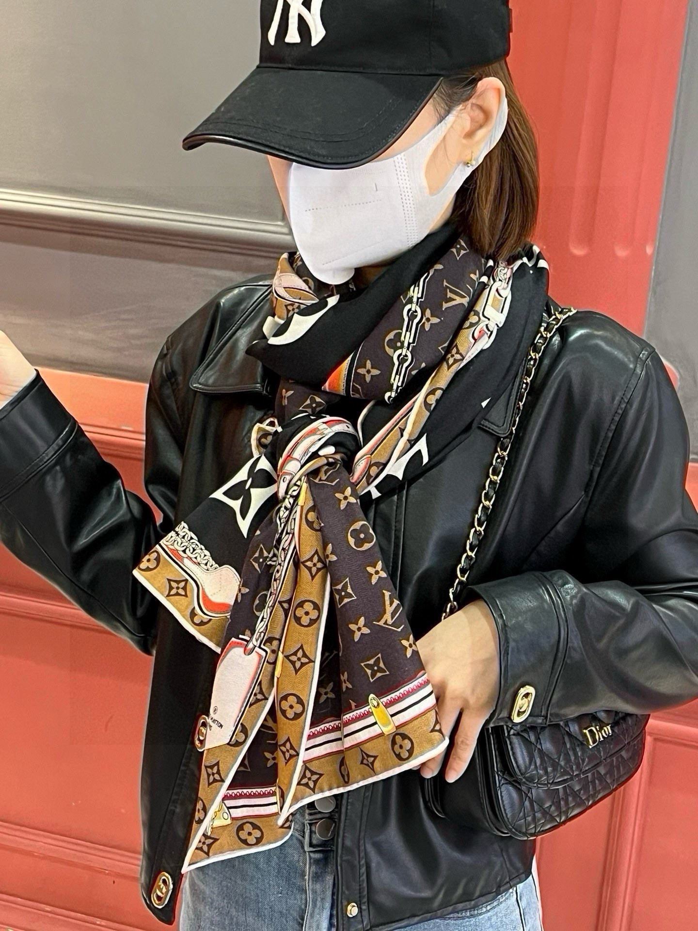 Louis Vuitton Scarf